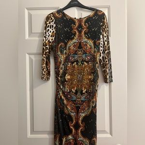 Iam sale my dress . Because is to small , is in very good condition.size 10